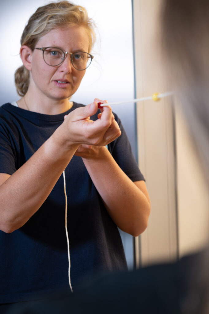 Gaze stability exercise in physiotherapy in Basel after concussion